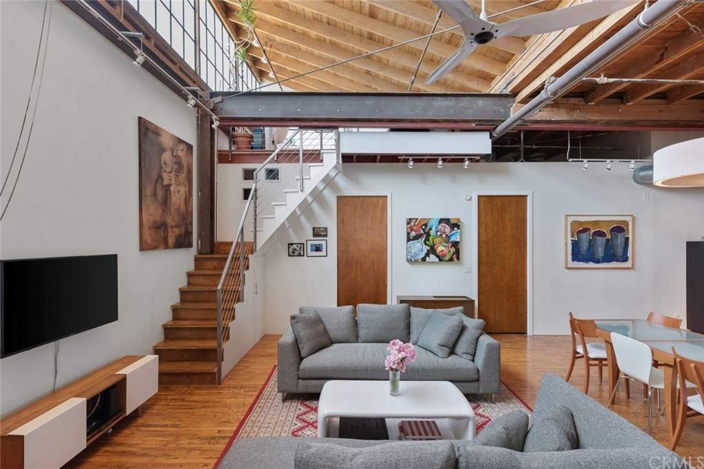 SOLD: 500 Molino St #305 in the Arts District