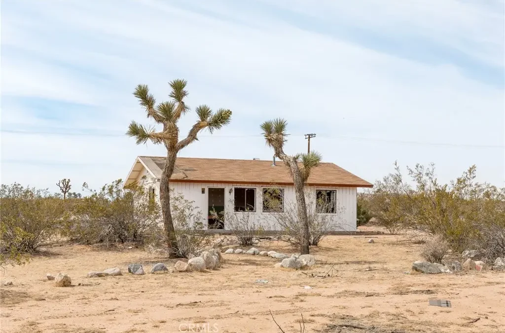 SOLD: 57873 Boo Ln in Yucca Valley